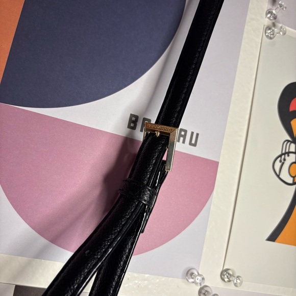 Victoria’s Secret Bond Street Floral Crossbody - Picture 8 of 8